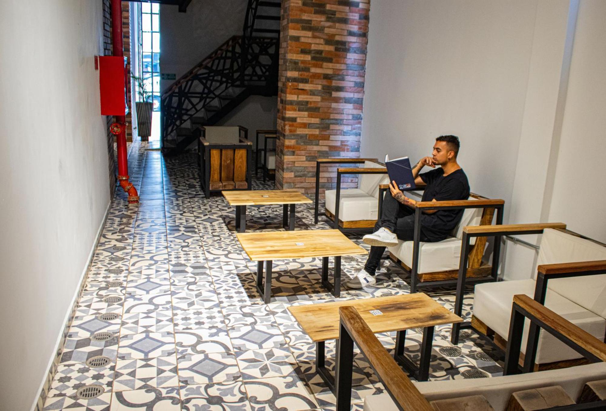 Apartahotel Medellín Eksteriør bilde