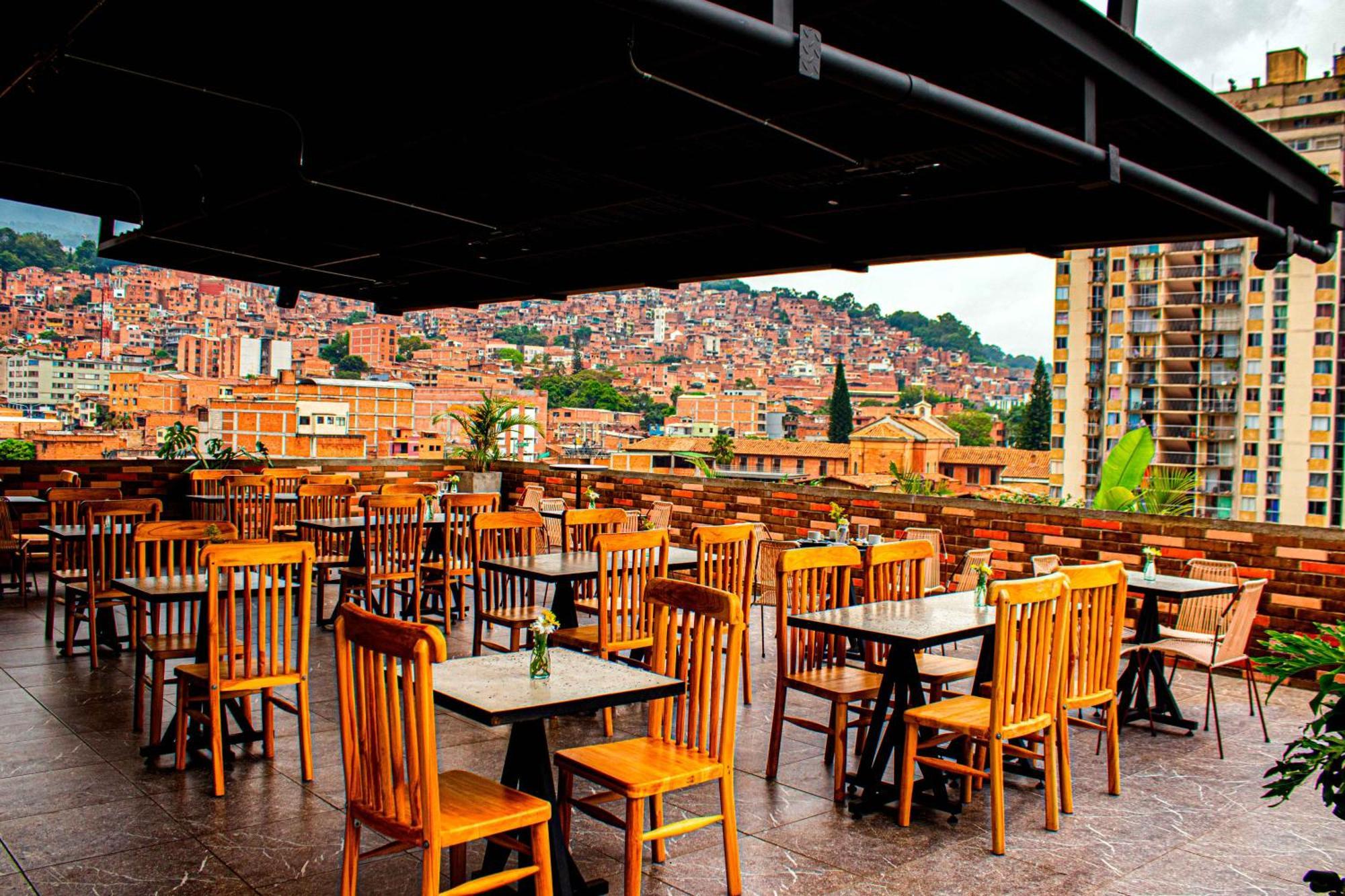 Apartahotel Medellín Eksteriør bilde